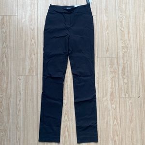 NWT Reitmans Straight leg black dress pant